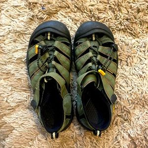 Boys Keen Newport H2 sandals